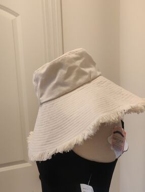 New!Makai Women’s Cotton Canvas Wide Frayed Brim Sun Beach Hat Cream Y2K Cottage